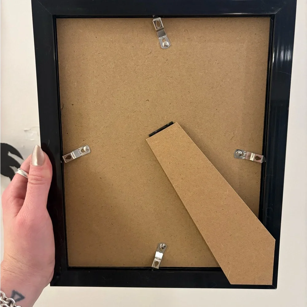 ANNIE LIEBOVITZ, photo print, “Rihanna- Photoshoot for Vogue US 2011 framed 8x10 - Picture 2 of 2